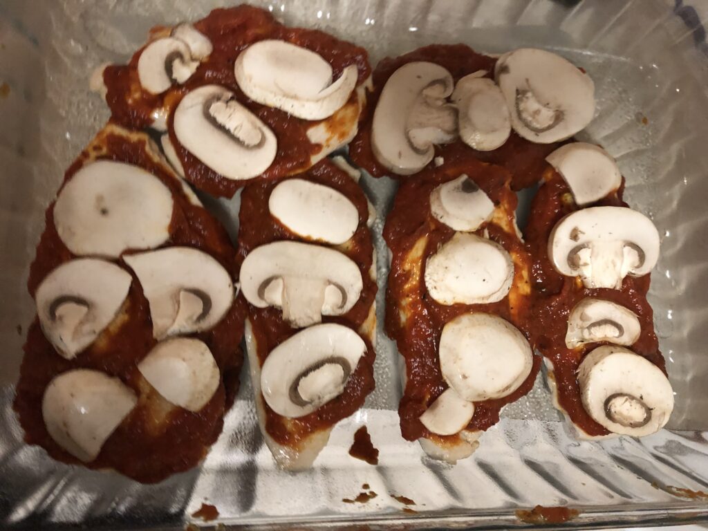 Low carb keto friendly pepperoni mushroom pizza chicken